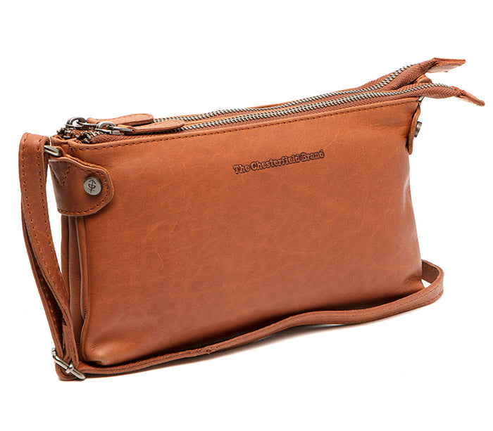 chesterfield-brand-sisli-axelremsvaska-cognac-1.jpg