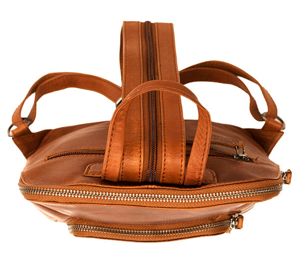 chesterfield-brand-vivian-ryggsack-cognac-3.jpg