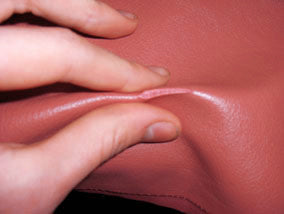 Guide för att reparera skärsår i läder