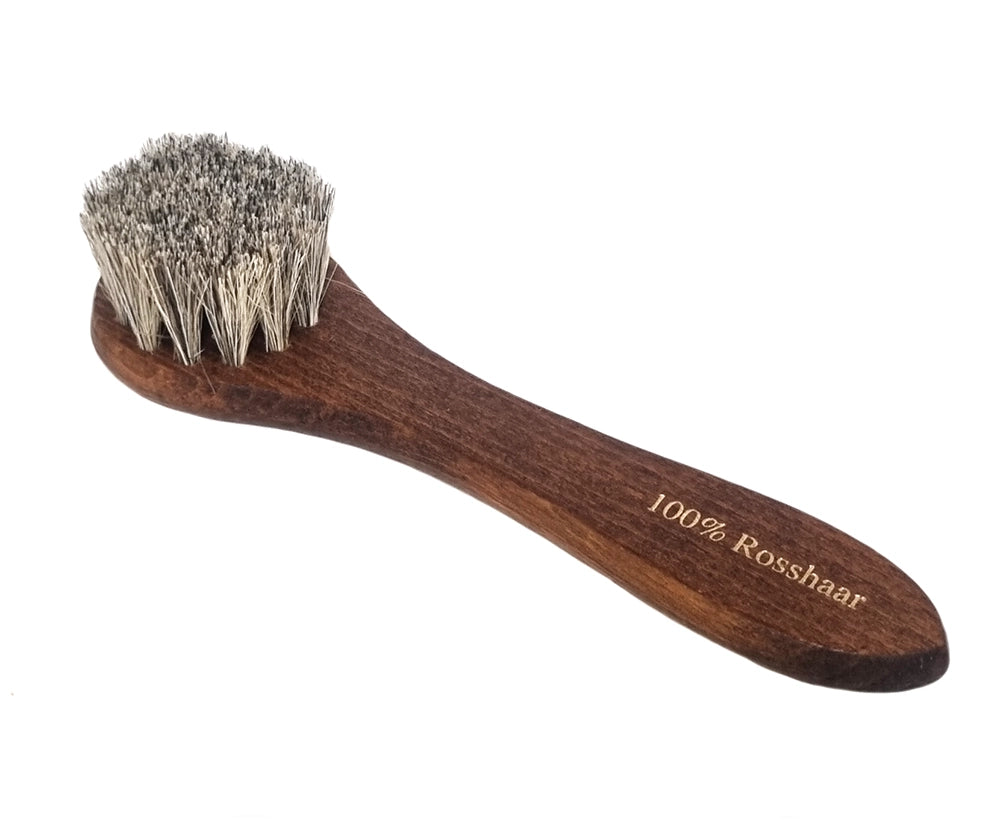 produktbild av påstrykningsborste för skokräm tillverkad av trä med borst av ljust hästhår